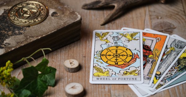 Прогноз Таро на 23 февраля – 1 марта