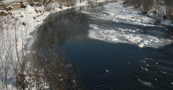 Уровень Янтры в Велико Тырново поднялся на 2 метра