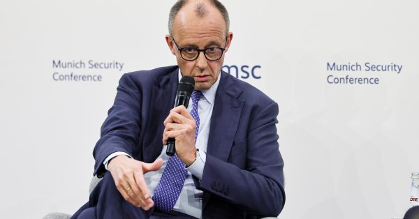 Мерц и Макрон проводят «конфиденциальные переговоры» по европейскому ядерному сдерживанию