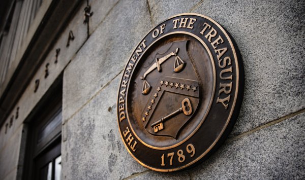 Решение по тарифам потрясло рынок облигаций, ударив по дефициту США.