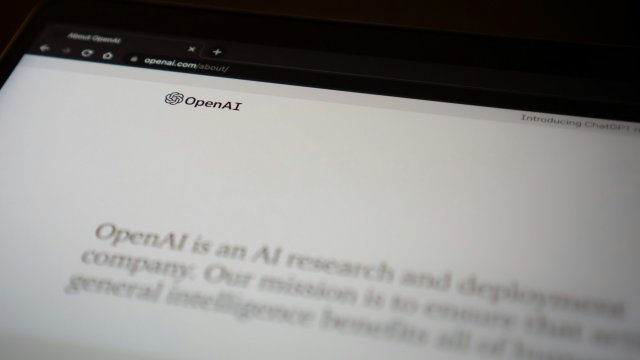 Судья в США отклонил иск xAI, касающийся коммерческой тайны, против конкурента OpenAI