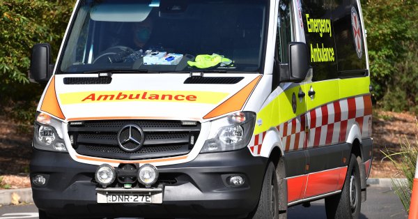 Один человек погиб, двое серьезно ранены в результате нападения с ножом в Сиднее