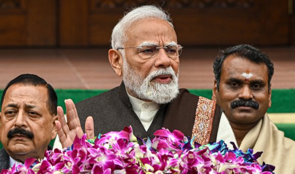 Моди использует саммит по искусственному интеллекту, чтобы закрепить глобальные амбиции Индии