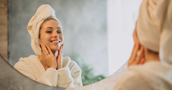 Увлажнение — важный, но недооцененный фактор здоровья и внешнего вида кожи в зимние месяцы.