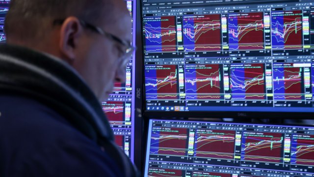 Кто находится на другой стороне торговли программным обеспечением для искусственного интеллекта?