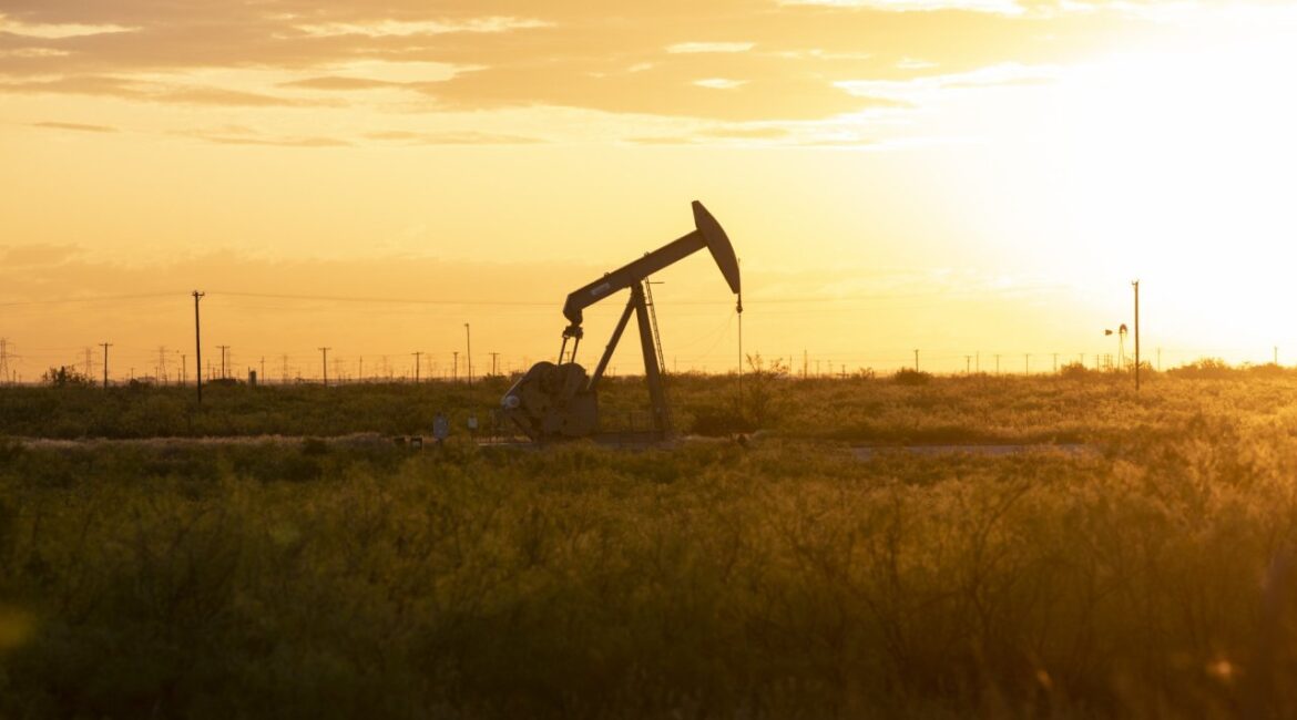 Рынок нефти движется к обвалу спроса