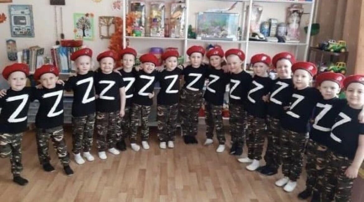 Детские сады России проводят встречи с военнослужащими