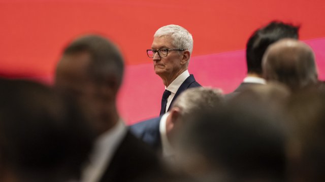 Тим Кук похвалил китайских партнёров Apple после критики со стороны Пекина