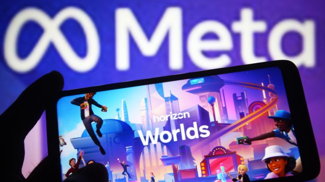 Meta прекращает выпуск ключевого продукта метавселенной для очков дополненной реальности Quest