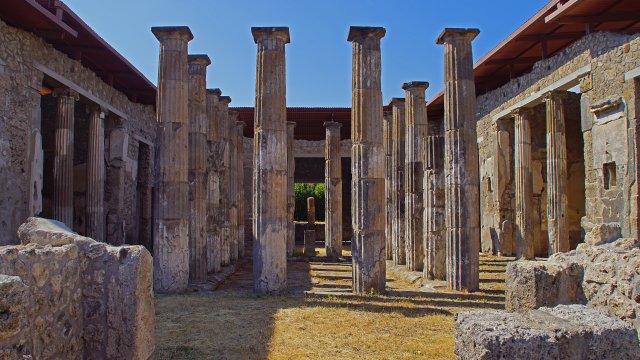 Проект Помпеи возрождает древнюю традицию виноделия