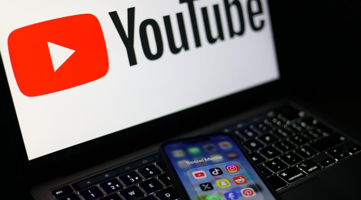 Суд в США признал Meta и YouTube виновными в деле о зависимости от социальных сетей