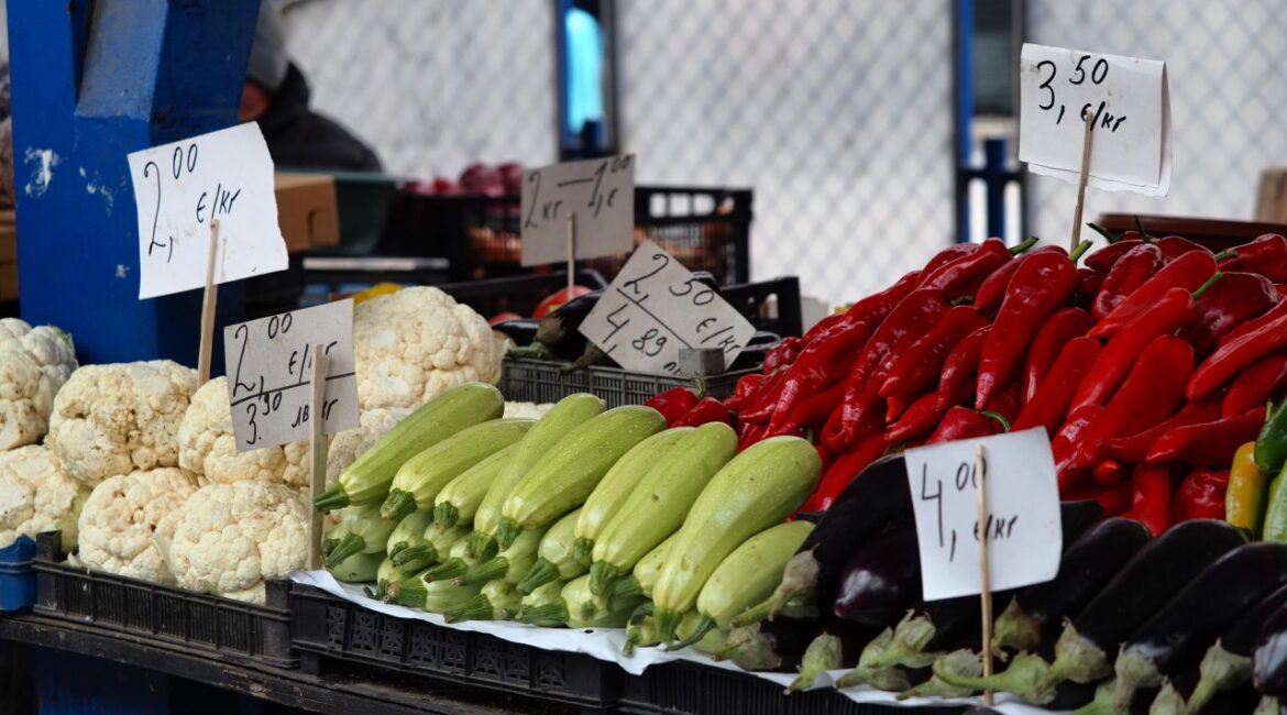 Цены на овощи взлетают, Женский рынок – дешевая альтернатива ФОТО