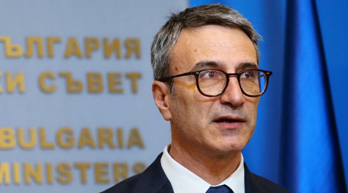 Трайков: Правительство готовит меры для наиболее уязвимых слоев населения из-за роста цен на топливо