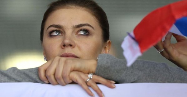 Мелкие деньги из «дворца» Путина: Как миллиарды ушли в карман его любовницы ВИДЕО