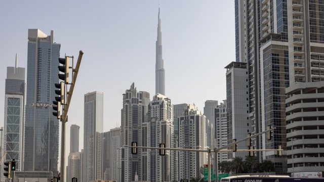 Удары по Ирану подвергают испытанию бум недвижимости в ОАЭ