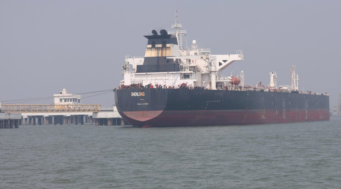 Янбу становится ключевым маршрутом для саудовской нефти