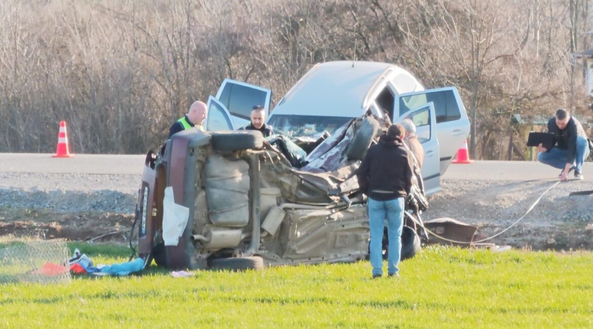 Два человека погибли в результате серьезного ДТП в Радомирском районе
