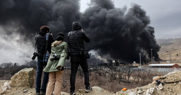 Какое «оружие дистанции» использовала Америка в операции «Эпическая ярость»?