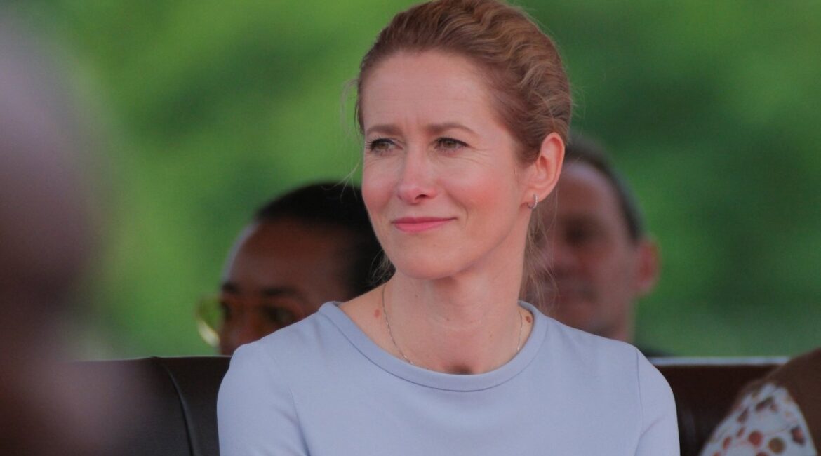 Калас: Украина не должна идти на территориальные уступки