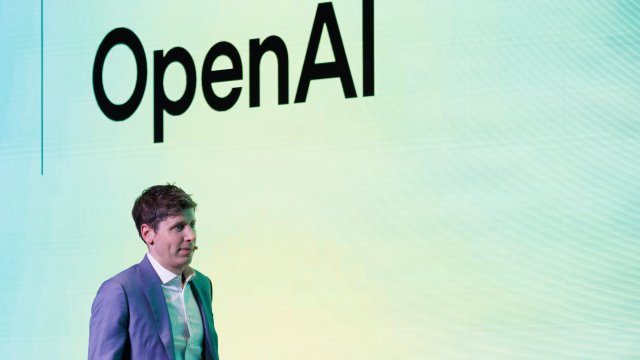 OpenAI приобретает стартап Astral, расширяя свои услуги по программированию