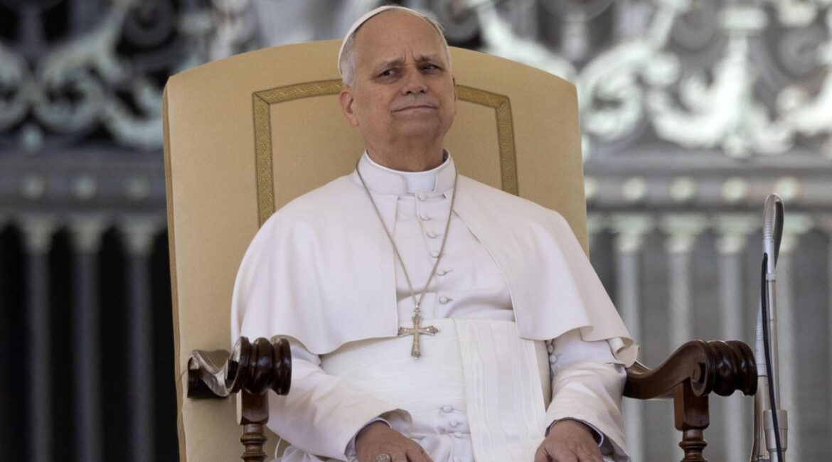 Папа обеспокоен глобальным ростом сатанизма, созвал встречу с экзорцистами