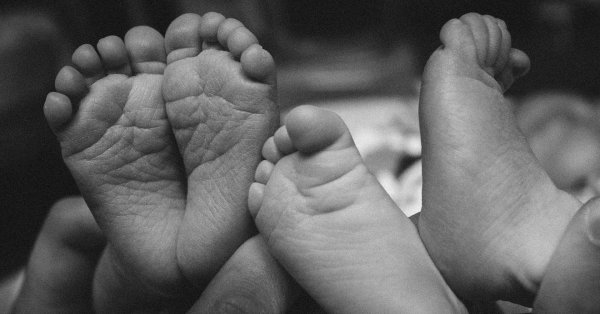 Мама близнецов: Я их не бросала