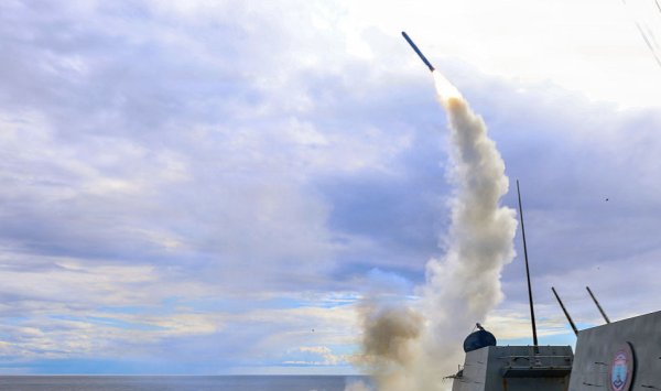 Клод А.И. участвовал в авиаударах по Ирану. Но как именно?