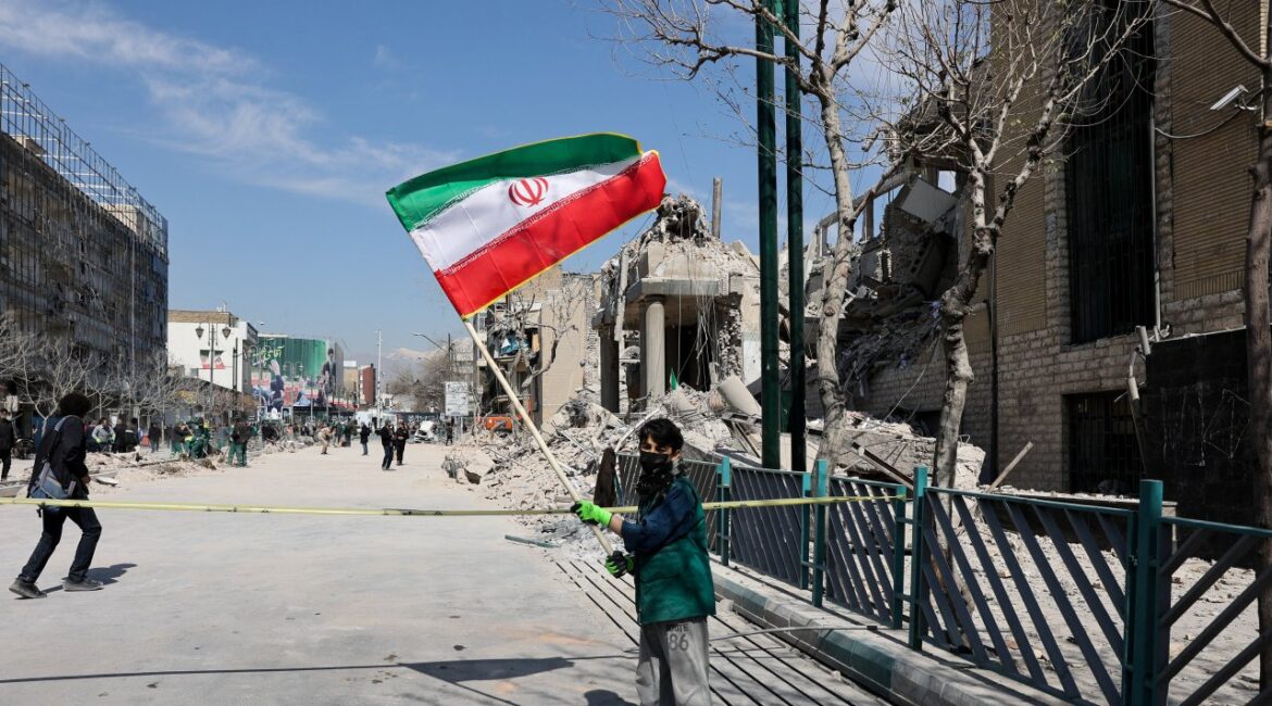 10 миллионов риалов - Иран выпустил банкноту с самым высоким номиналом за всю историю