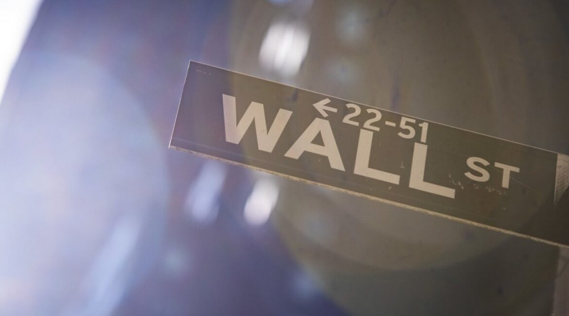 Рост цен на нефть снова оказал давление на торговлю на Уолл-стрит