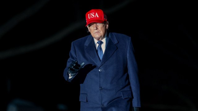 Трамп: приближается большая волна в конфликте с Ираном