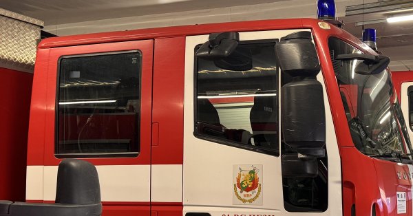 200 детей эвакуировали из отеля в Сандански