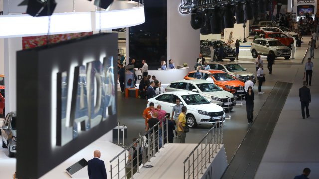Российский авторынок отчитался о самом слабом начале года за два десятилетия