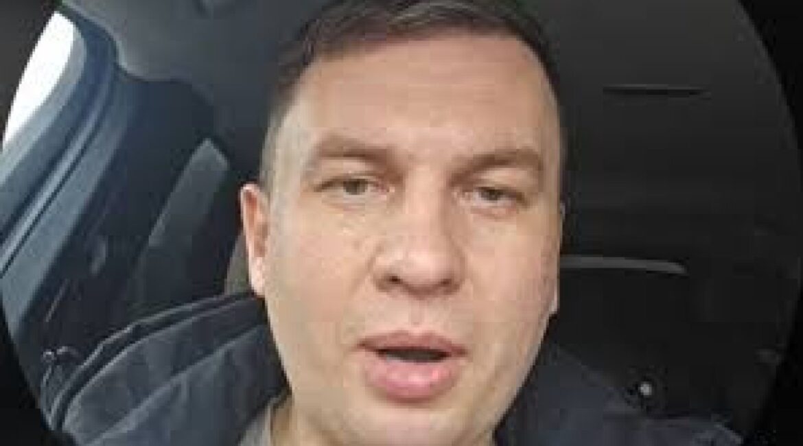 Блогера, раскритиковавшего Путина, отправили в сумасшедший дом