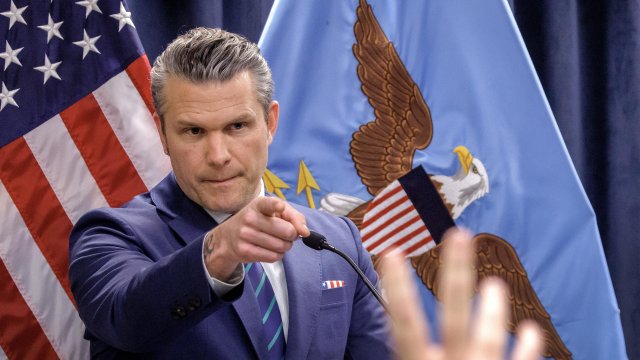 Пентагон запросит еще 200 миллиардов долларов на войну с Ираном