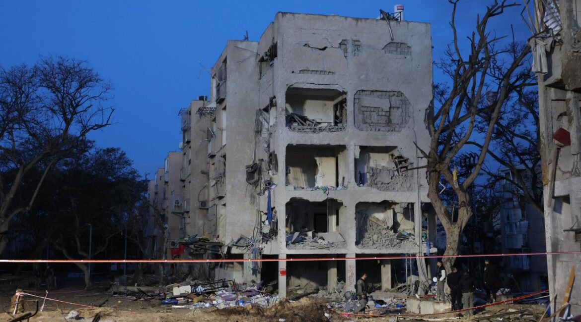 Иран никогда не сдастся: Тегеран пригрозил противнику новыми сюрпризами