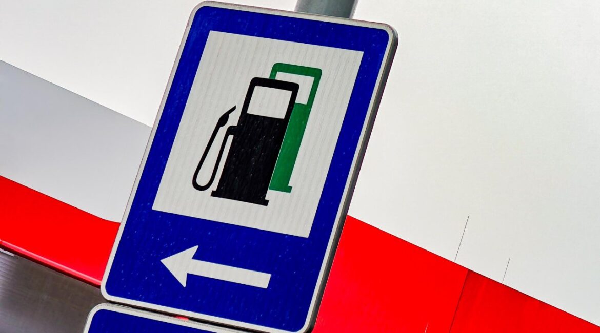 Потолок цен на топливо в Албании