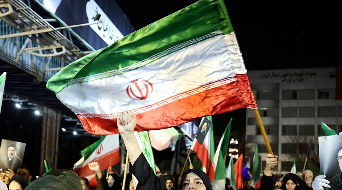 Иран пригрозил атаковать страну в регионе