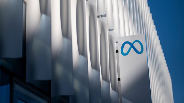 «Мета» готовится уволить около 20% сотрудников