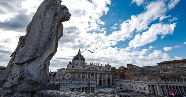 Ватикан осудил пластическую хирургию, продиктованную тщеславием и культом тела