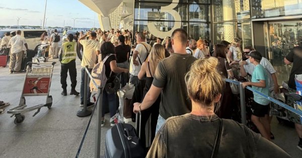 Сегодня начинается эвакуация болгар с Ближнего Востока