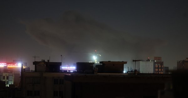 Новая серия мощных взрывов в Тегеране