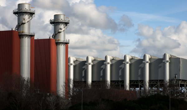 Цены на газ в Европе подскочили на 25%, иранский кризис угрожает мировым потокам