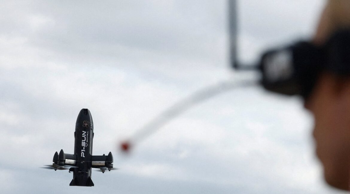 Пока мир наблюдает за Ираном, Украина спокойно наступает на фронт.