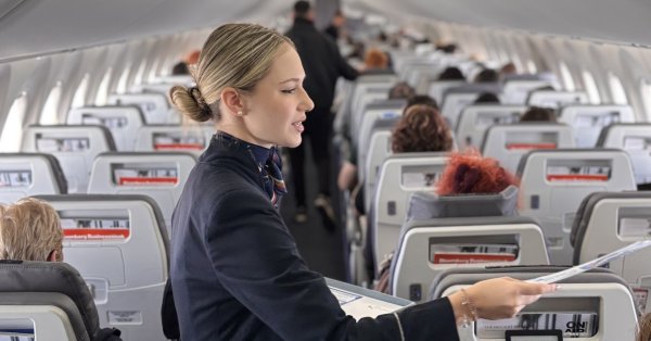 «Болгария Эйр» отметила 3 ​​марта подарком для своих пассажиров