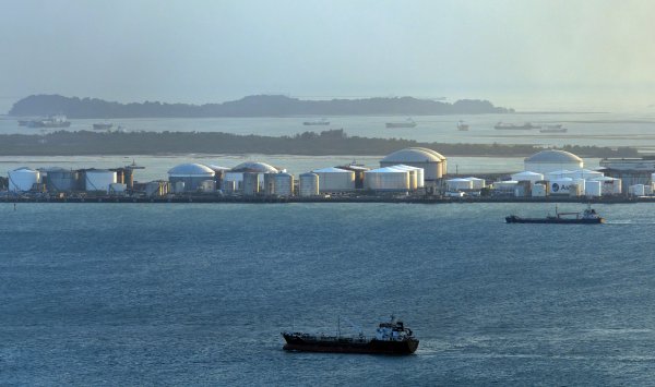 Самый большой нефтяной риск находится на дне бочки