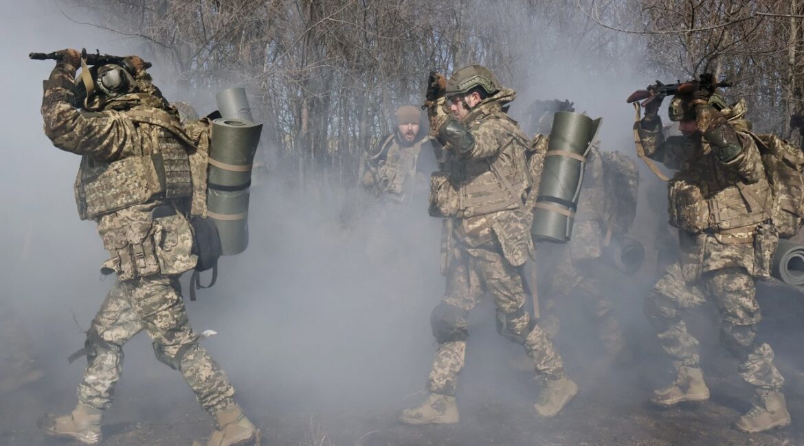 Россия уверена, что сможет выиграть войну на Украине, но есть риски столкновения с НАТО