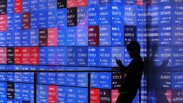 Углубляющийся конфликт на Ближнем Востоке привел к падению азиатских рынков