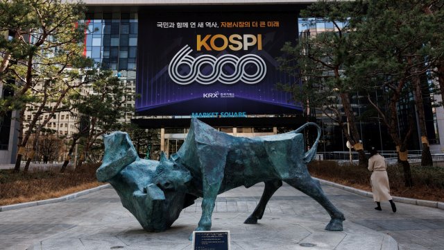 Глобальные фонды выводят деньги из Азии самыми быстрыми темпами за последние четыре года