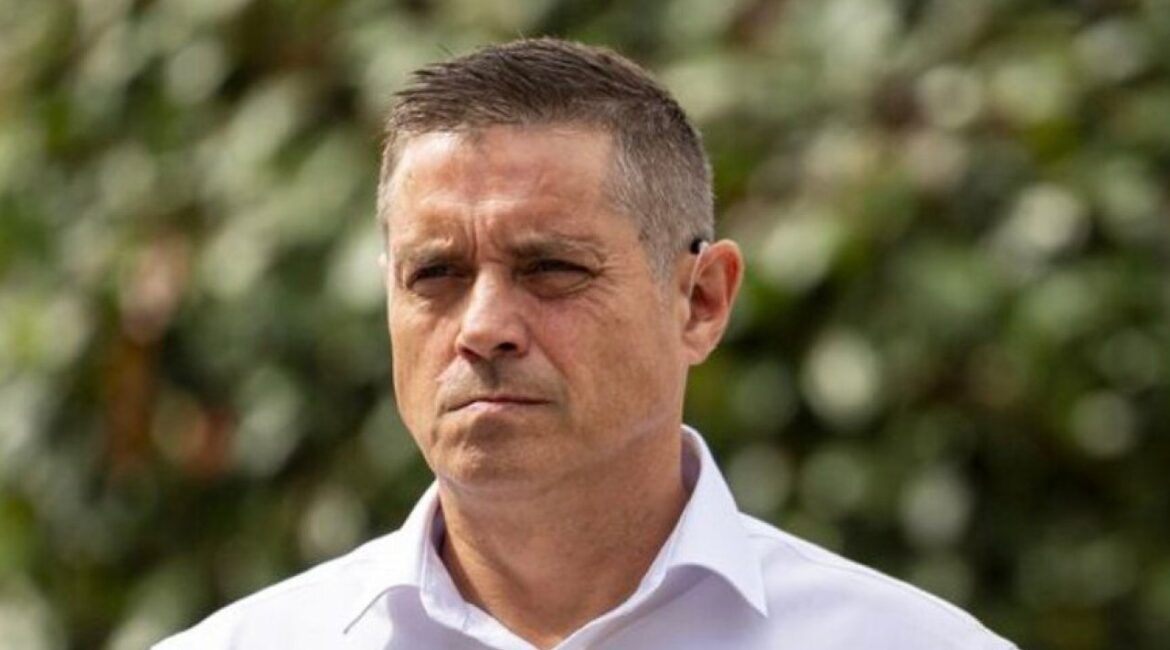 Актер лондонского сериала «Пылающие» Джон Элфорд умер в тюрьме