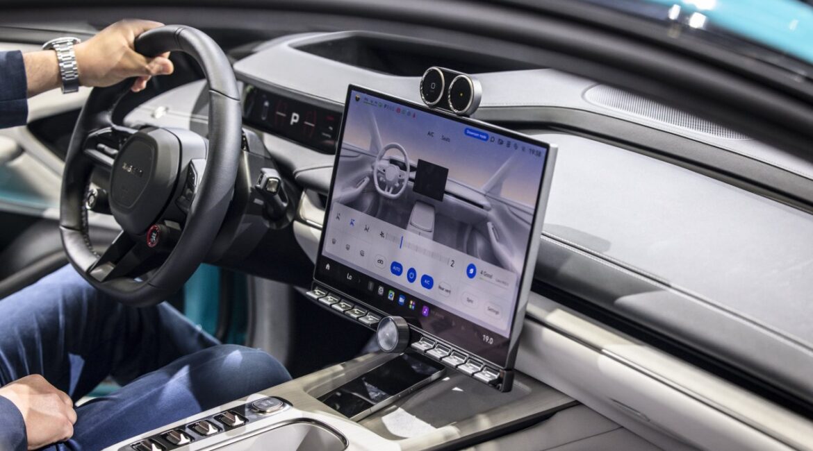 Китай устанавливает новые стандарты инноваций в мировой автомобильной промышленности